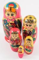 5 darabos matrjoska baba, kézzel festett fa. 18 cm ig
