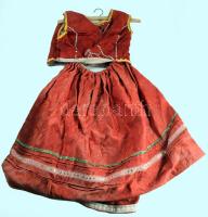 Cifra lányka ruha. Mellény és szoknya Selyem, vászon. XX. sz. eleje