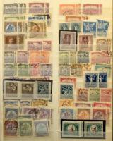 1871-1979 Magyar gyűjtemény másodpéldányokkal, jobb kiadásokkal, értékekkel 24 lapos A/4 kissé széte...