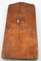 cca 1900 Szecessziós fózolt szélű falitükör, fa hátlappal, kopással, néhol vakitos, 30,5x15 cm