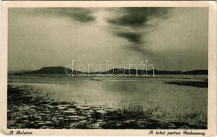 Balatonboglár, a túlsó parton Badacsony (EB)