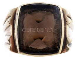 Arany (Au) gyűrű, kvarc berakással, m: 53, jelzett, bruttó 11,2g