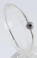 Pandora ezüst (Ag) karkötő, jelzett, nettó 15g, díszdobozban.