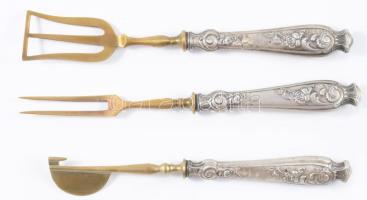 Ezüst (Ag) nyelű 3 darab süteményszervírozó, jelzett, h: 17-18 cm