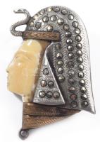 Egyiptomi stílusú bross, csont arccal, m: 4 cm