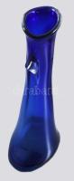 Anyagában kéken színezett szakított üveg váza, jelzés nélkül, hibátlan, m: 34,5 cm