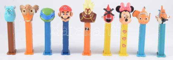 9 darab PEZ adagoló.