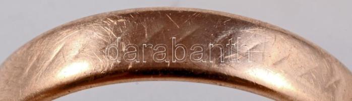 Arany (Au) gyűrű, 14k, jelzett, m: 63, nettó 3,2g