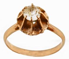Arany (Au) gyűrű, kővel, 18k, jelzés nélkül, m: 50, bruttó 2,03g