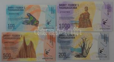 Madagaszkár 2017. 100A-1000A (4xklf) T:UNC Madagascar 2017. 100 Ariary - 1000 Ariary (4xdiff) C:UNC