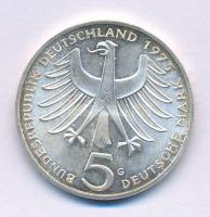 Német Szövetségi Köztársaság 1975G 5M Ag "Albert Schweitzer" T:XF kis patina
Federal Repu...