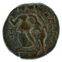 Római Birodalom 388-395 / I. Theodosius / Konstantinápoly / AE4 (1,16g) T:VF
Roman Empire 388-395 /...