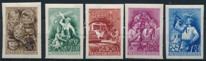 1951 Gyermek (II.) vágott sor (10.000)