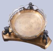 Argentor 3 puttó alakkal díszített asztalközép kínáló, jelzett, üvegbetéten pattanással, d: 32 cm, m...