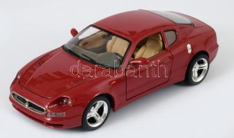1998 Burago Maseratti 3200 GT autó, jó állapotban, h: 24 cm