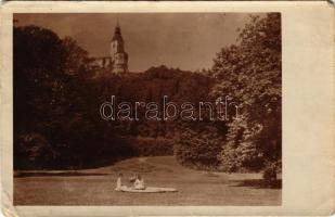 1919 Németújvár, Güssing; vár alatti park / Schloss / castle park. photo (EM)