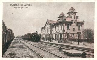 Curtea de Arges railway station
