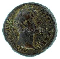 Római Birodalom 159-160 / Antoninus Pius / Róma / As vagy Dupondius bronz (12,12g) T:VF patina Roman Empire 159-160 / Antoninus Pius / Rome / As or Dupondius bronze "ANTONINVS AVG PIVS PP TR P XXIII / COS [IIII] - S-C" togate figure standing on altar in distyle shrine, holding cornucopiae and raising right hand (12,12g) C:VF patina RIC III 1039