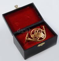 Trombita miniatúra, eredeti dobozában, h: 9 cm