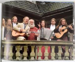 Leben in Deutschland. Früher - Heute. Alltag, Arbeit und Privates in Fotos und Texten gegenübergeste...