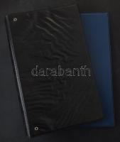 2 db üres 60-60 férőhelyes képeslap berakó, 31,5 x 19,5 cm méretben