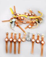 30 darabos vegyes design óra tétel.