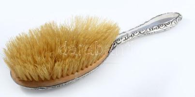 Ezüst (Ag) borítású kefe, jelzett, h: 24 cm