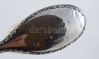 Ezüst (Ag) borítású kefe, jelzett, h: 24 cm