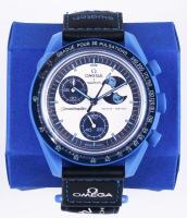 Omega X Swatch - Moonswatch - Mission to The super Blue Moon férfi karóra. Működik, leírással, díszdobozban.