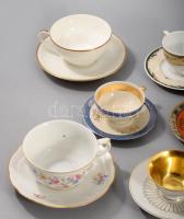 12 darab porcelán csésze alátéttel, közte érdekes darabokkal, jelzett, minimális kopással, klf méret...