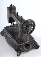 Varrógép alakú hegyező, 7x5,5 cm