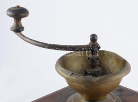 Kávédaráló, sérüléssel, m:27 cm