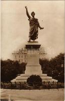Budapest V. Petőfi szobor. Erdélyi felvétele
