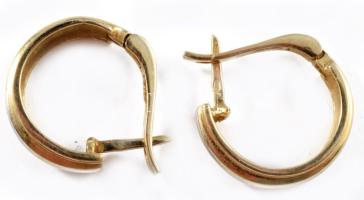 Fehér- és sárga arany (Au) fülbevaló pár, 14k, jelzett, nettó 7,3g