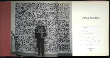 Végh András. [Képzőművészeti album.] (Dedikált.)
[Budapest], 2008. T'Art Alapítvány (Pauker Ny...