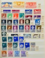 Románia 1952-1958 gyűjtemény jó kiadásokkal, előtte gyűjtemény maradvány a 30-as évekből. Magas kata...