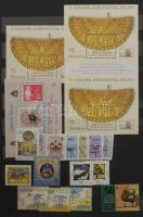 3 db 12 vastag fekete lapos A4-es berakóval, egyikben 1995-2000 közötti, a másik kettőben 1995-1996-...