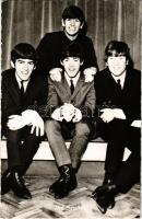 1964 The Beatles singen auf Odeon-Schallplatten. Foto Electrola (EK)