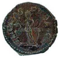 Római Birodalom 203 / Geta / Róma / Denarius Ag (3,04g) T:VF patina
Roman Empire 203 / Geta / Rome ...