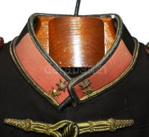 cca 1930 M. Kir. Honvédség, tüzér főhadnagyi kistársasági zubbony, belül címkével jelzett (Nagy Kálm...