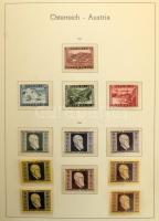 Ausztria gyűjtemény 1945-1969 több jó kiadással, magas katalógus értékű anyag Leuchtturn falcmentes előnyomott albumban, rugós borítóval