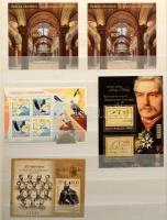 2019 teljes évfolyam 8 lapos A4 berakóban, benne 4 vágott ill. speciális blokk, Postatörténet felira...