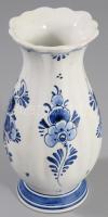 Delft váza. Jelzett, m: 14,5 cm