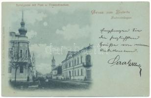 1899 Beszterce, Bistritz, Bistrita; Spitalgasse mit Post u. Finanzdirection / Kórház utca este holdfényben, Posta és Pénzügyigazgatóság. Carl Binder kiadása / street view at night in moonlight, post office, financial directorate (kis szakadás / small tear)