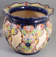cca 19. sz. vége, Fischer Emil virágtartó kaspó, jelzett, felületi sérüléssel, kopással, több helyen...