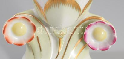 Herendi plasztikus virágmintás váza. Jelzett, hibátlan, m: 13 cm