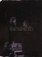 3 db régi üvegnegatív családi képekkel, 12x9 cm