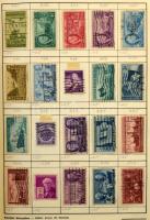 12 db futott cserefüzet oldalanként 20 bélyeghellyel, benne vegyes külföldi bélyegek tengerentúlival...