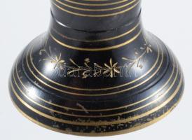 Réz váza, fekete festett karcolt mintával. 41 cm