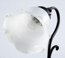 Antik asztali lámpa, tejüveg búrával, m: 29 cm